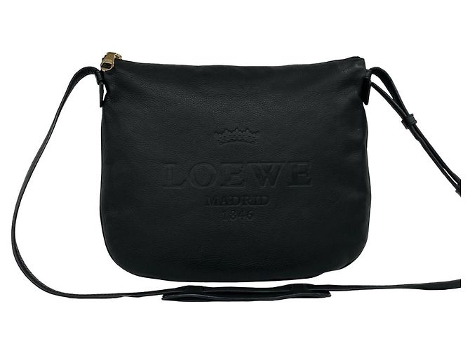 Bolso de hombro de piel con logotipo Heritage grabado Loewe Negro