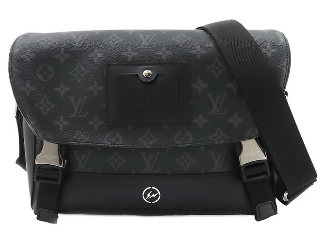 Bolsa de ombro Louis Vuitton Voyager PM Fragment Monogram Eclipse Monograma