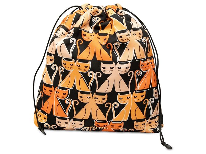 Miu Miu Nylon-Beuteltasche in Schwarz mit Katzenprint