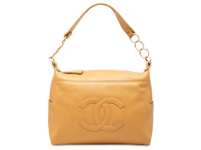 Bolsa de Ombro com Corrente Chanel em Pele de Bezerro Castanha CC Marrom Caramelo