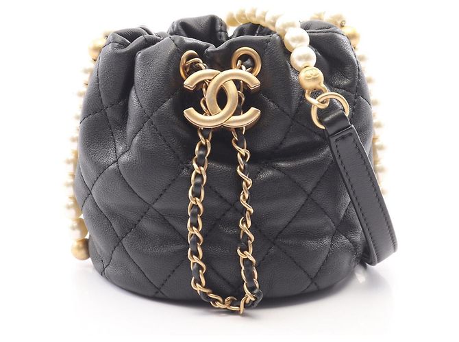 Chanel Matelassé Drawstring Shoulder Bag Black