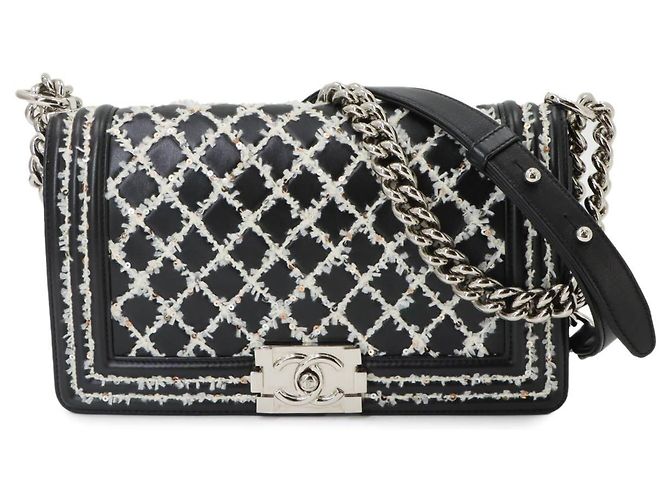 Borsa a tracolla Chanel Boy Small con catena Nero Bianco