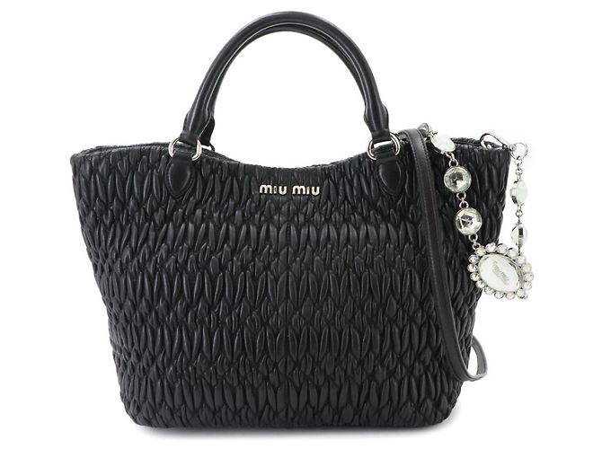 Miu Miu Matelassé 2-Way Handtasche Schwarz