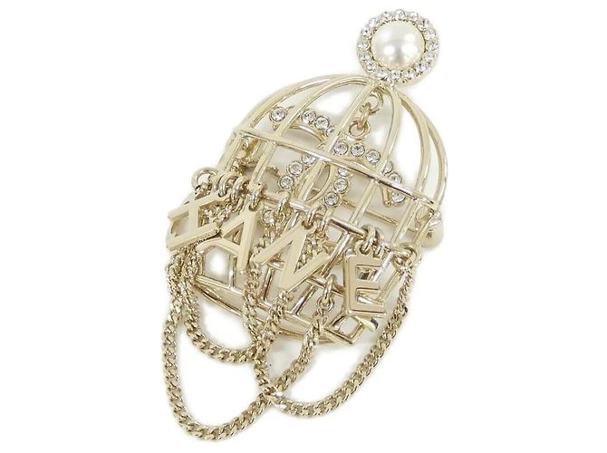 Broche Chanel AB4880 Dourado e Branco