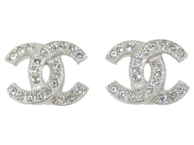 Pendientes de botón Chanel ABE100 Plata