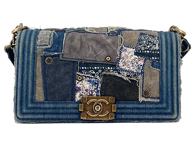 Borsa Boy Chanel Old Medium in denim patchwork blu