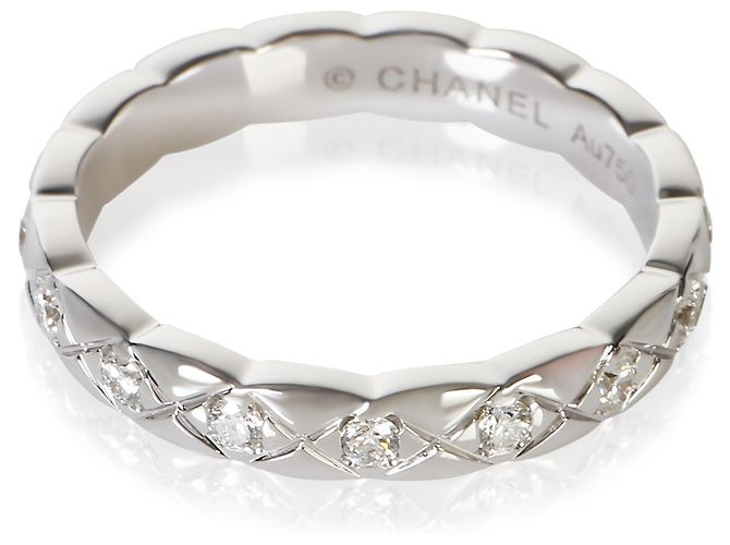 Anello Chanel Mini Modello Coco Crush in Oro Bianco e Diamanti
