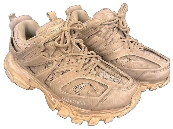 Balenciaga Track Baskets Beige