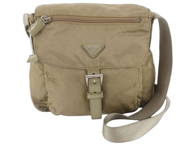 Sac à épaule Prada en nylon Tessuto avec logo triangle Vert Kaki