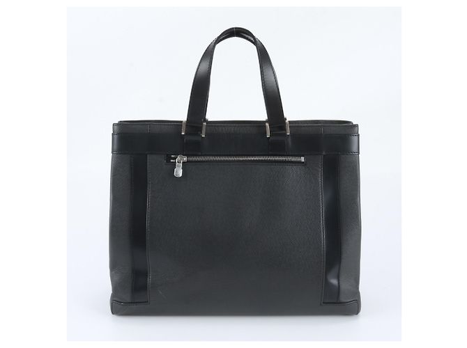 Sac cabas en cuir Louis Vuitton Taiga Kasbek PM Gris