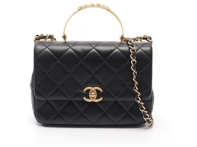Bolsa de Ombro 2-Way Chanel Matelassé com Alça de Mão Preto