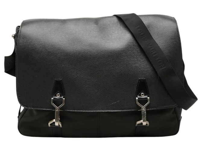 Borsa a tracolla Louis Vuitton Taiga Delsu Nero Grigio
