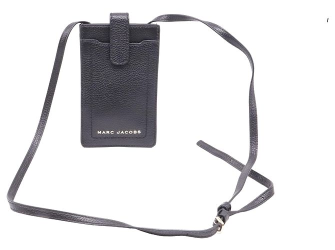 Custodia per telefono a tracolla Marc Jacobs The Groove in pelle nera Nero