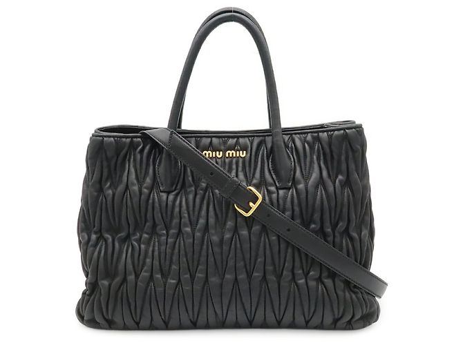 Borsa Miu Miu Matelassé a rucchi in pelle nera Nero