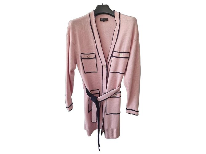 Chanel Kaschmir-Cardigan in Rosa mit marineblauem Besatz Pink
