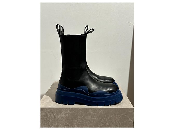 Bottega Veneta Botas Bottega Venetta negras T.38,5 Negro
