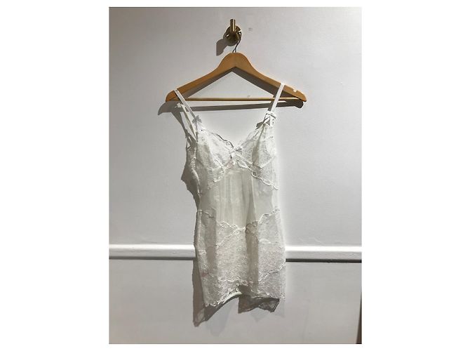 Lingerie Agent Provocateur bianco