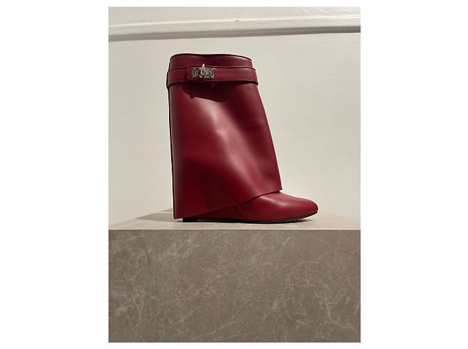 Stivaletti Givenchy Shark T.41 Rosso
