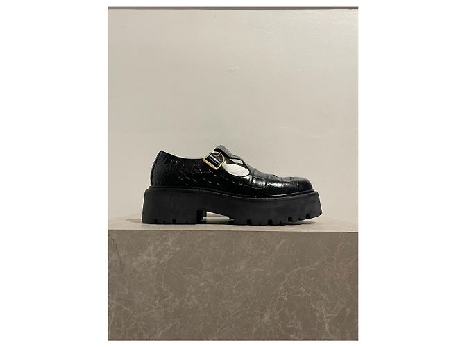 Triomphe Céline Mocasines Celine negros T.37