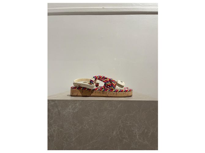 Chanel Dad Sandalen T.37 Weiß