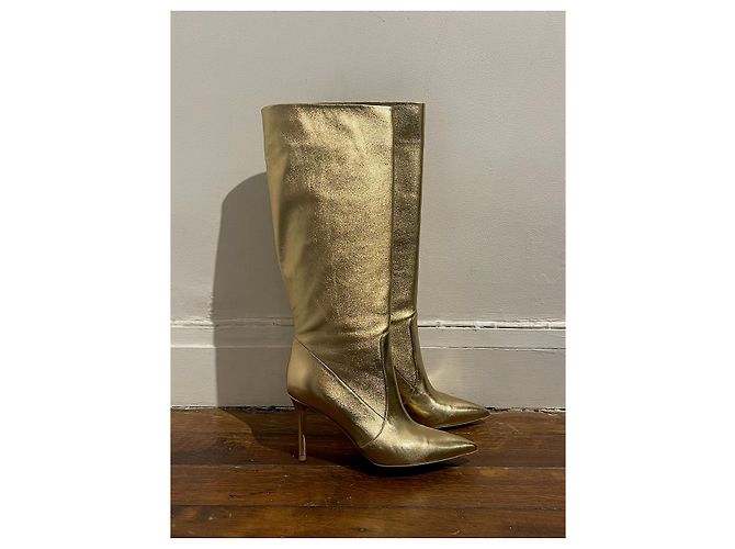 Botas Gianvito Rossi doradas T.39 Dorado