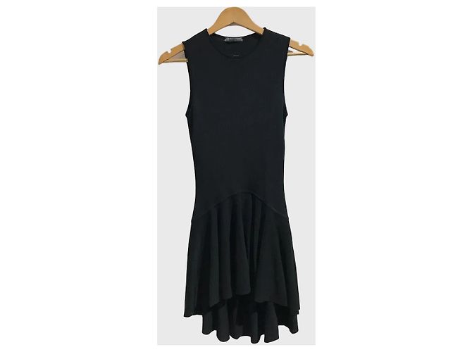 Abito Alexander McQueen nero T.S
