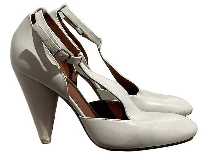 Céline Zapatos de tacón Celine blancos T.37