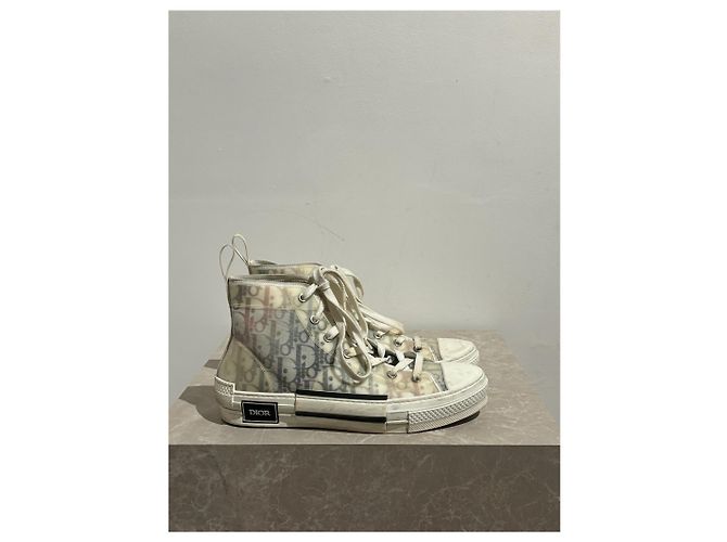 Autre Marque Baskets Dior B23 T.40 White