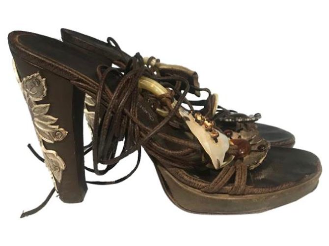 Sandalen Emanuel Ungaro T.37 Braun