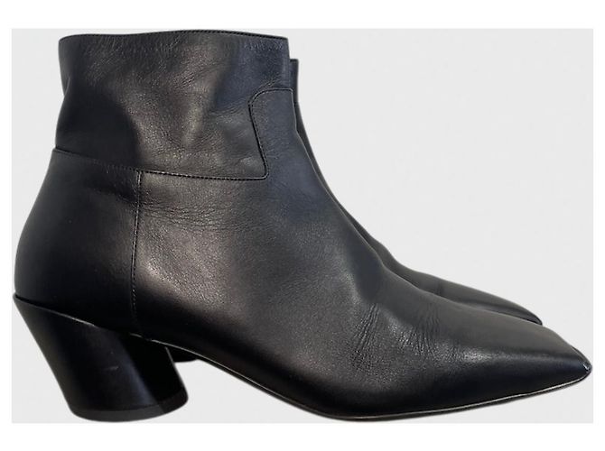 Botines Balenciaga negros T.40