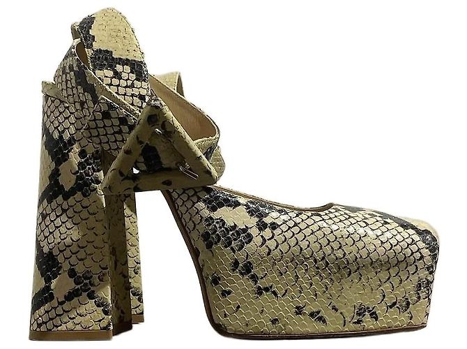 Sandálias Bottega Veneta python T.38 Amarelo