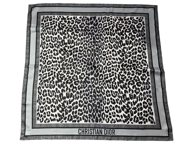 Lenço Christian Dior leopardo Azul