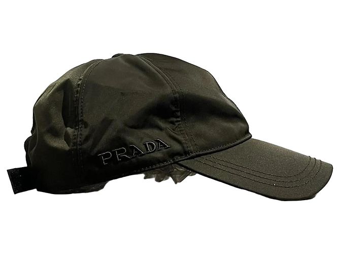 Gorra Prada de nailon caqui