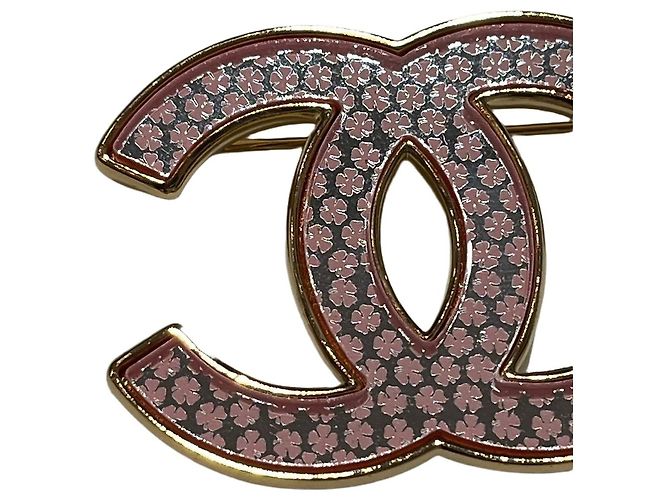 Broche Chanel rose miroir fleurs