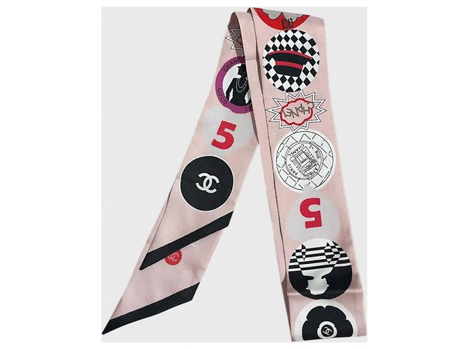 Lenço slim Chanel rosa