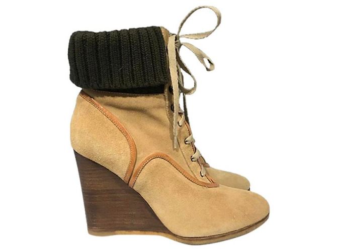 Botas Chloé em camurça T.36,5 Bege
