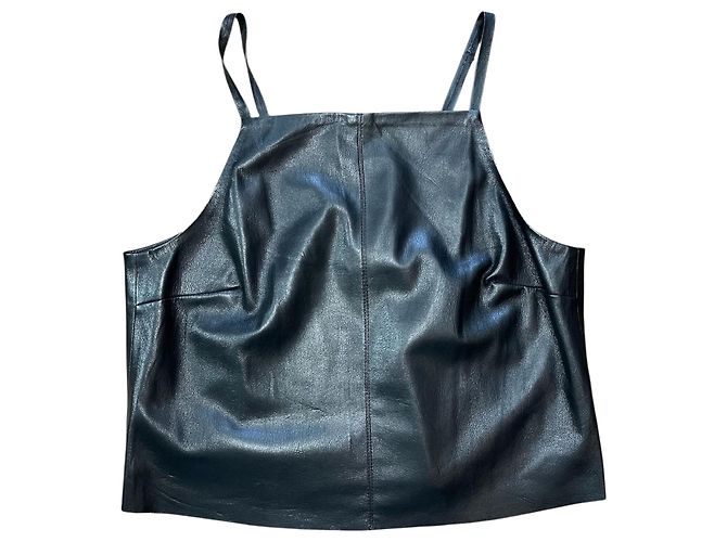Top Nanushka preto T. S