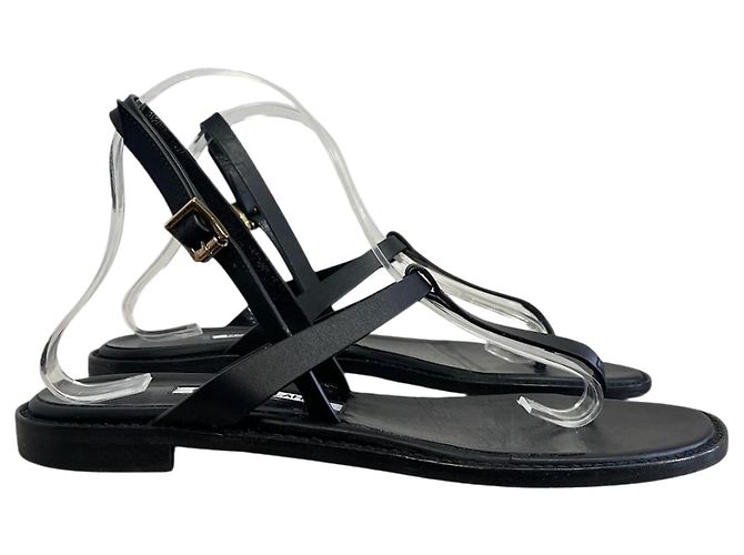 Manolo Blahnik Sandalen schwarz T.40