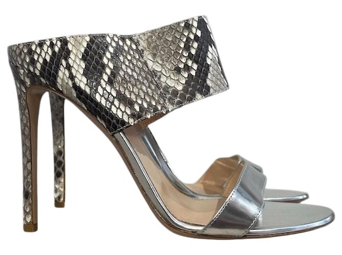 Sandali Gianvito Rossi python T.38,5