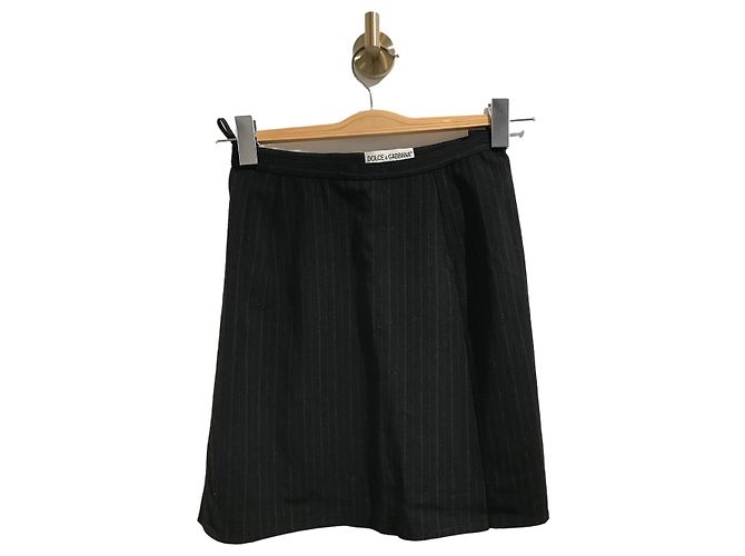 Saia Dolce & Gabbana preta T.36 Preto