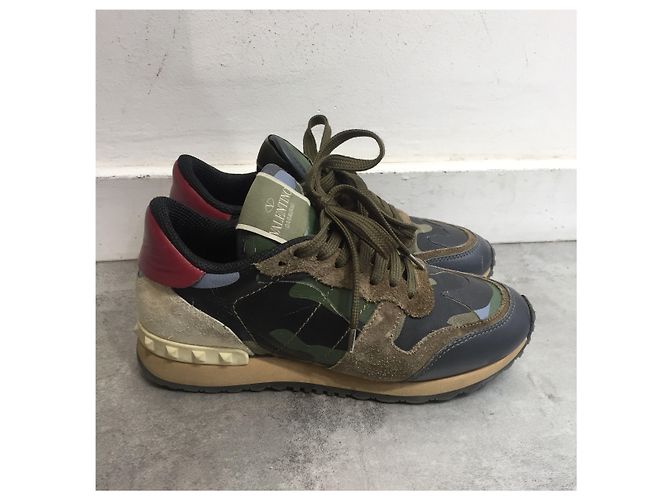 Valentino Garavani Valentino Sneaker T.35,5 Khaki