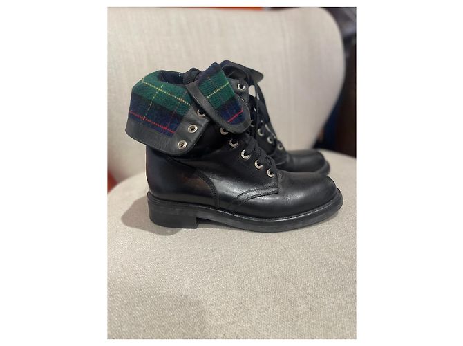 Chanel Stiefel schwarz T.37,5