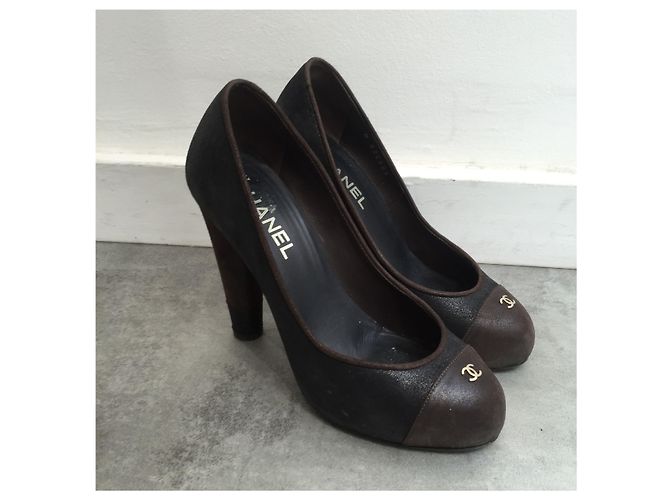 Décolleté Chanel bicolore T.37 Nero