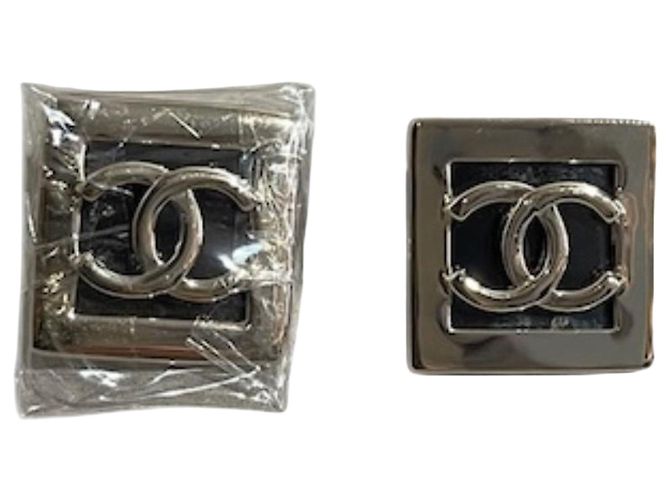 Orecchini Chanel CC