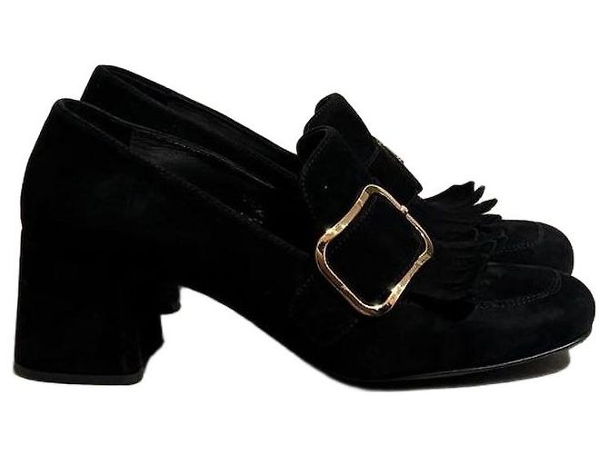 Escarpins Prada noirs T.38,5