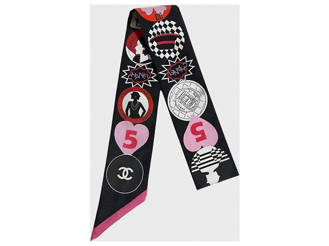Chanel slim Schal schwarz und rosa