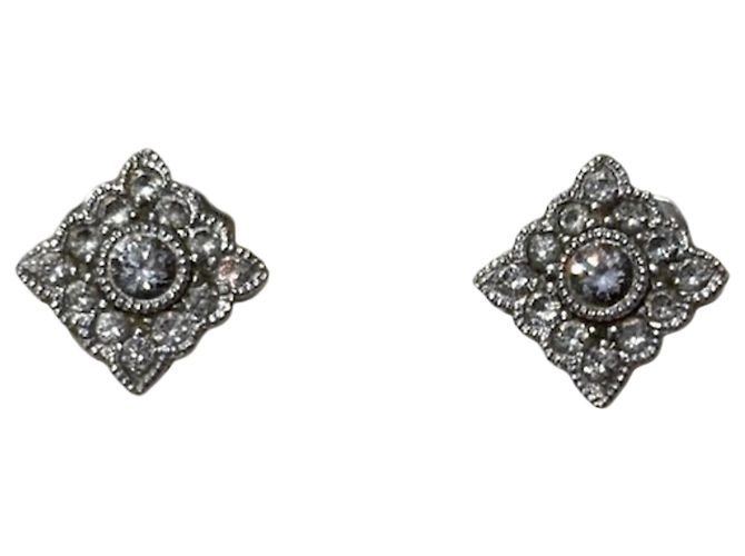 Autre Marque Boucles d'oreilles Stone en or blanc Métallisé