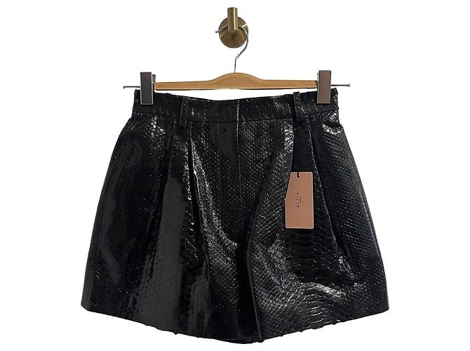 Alaïa Short Alaia noir T.38 Black