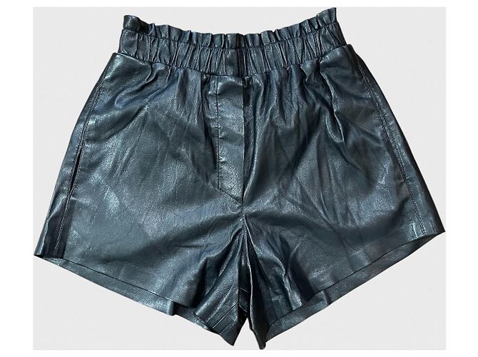 Short Nanushka noir T.S Schwarz