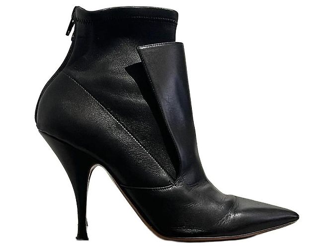 Bottines Givenchy noires T.37